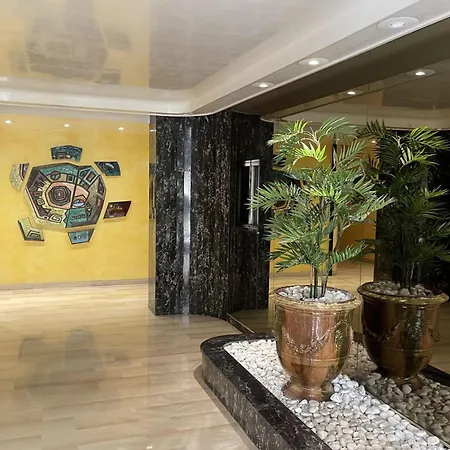 דירה Charming Flat With Terrace And Swimming Pool *
