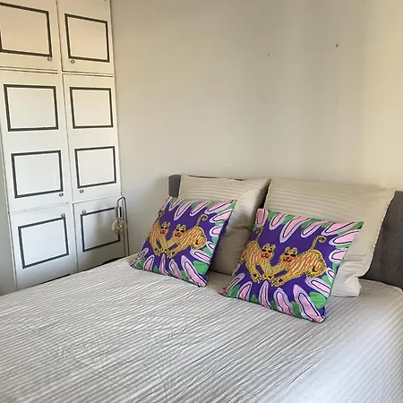 Charming Flat With Terrace And Swimming Pool * לה קאנה